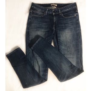 Levi's Jeans - MADE AND CRAFTED LEVI’S JEANS Levi's Jeans - MADE AND CRAFTED LEVI’S JEANS